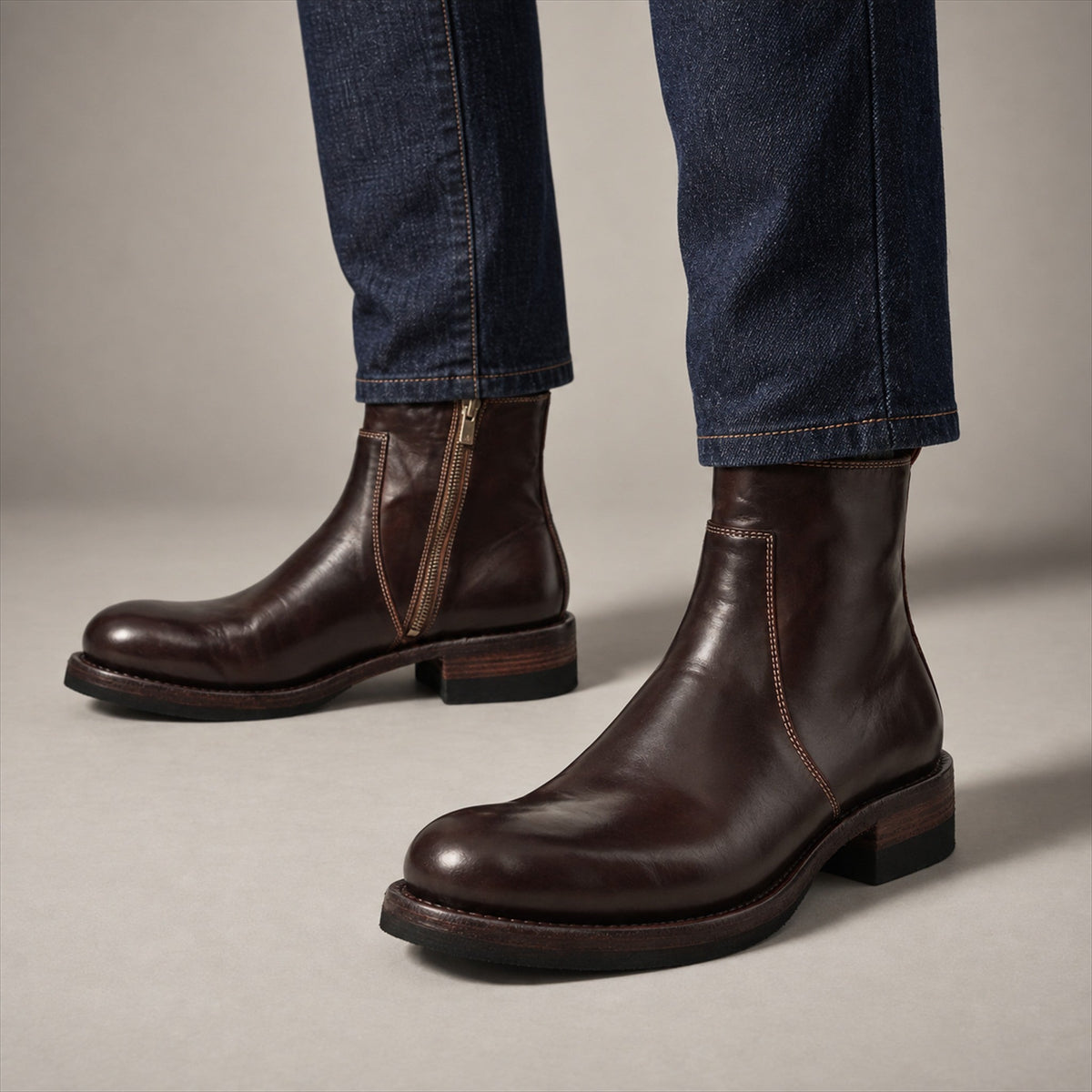 VanPasch 262321A Coffee horsebutt leather boots, on-foot view with both feet