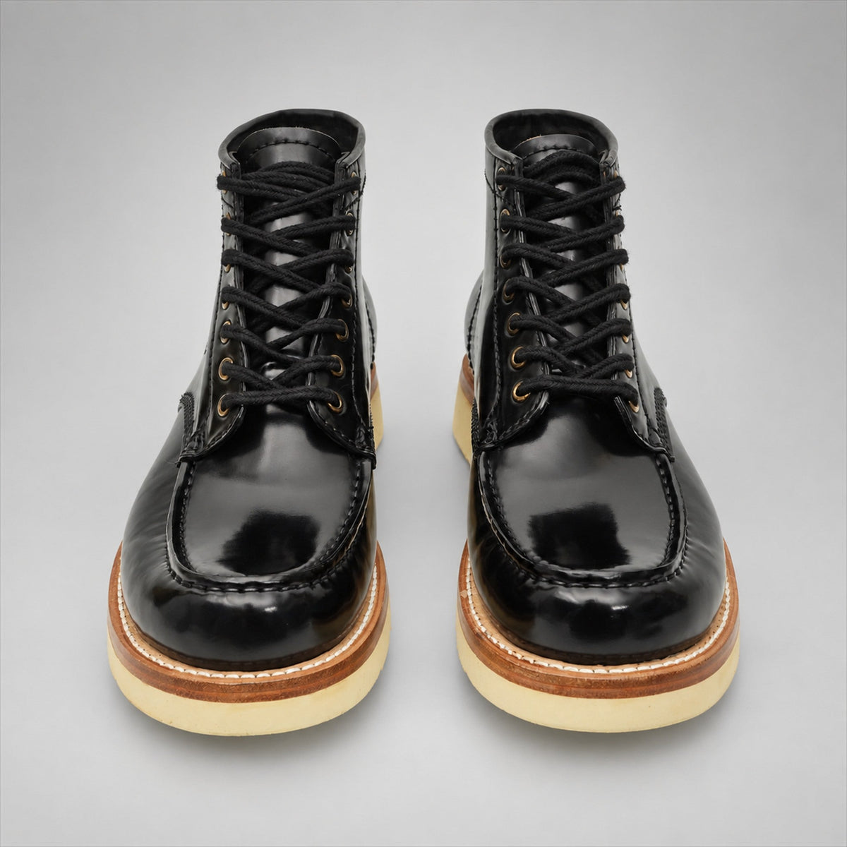 VanPasch 267129B Black horsebutt leather footwear, front view