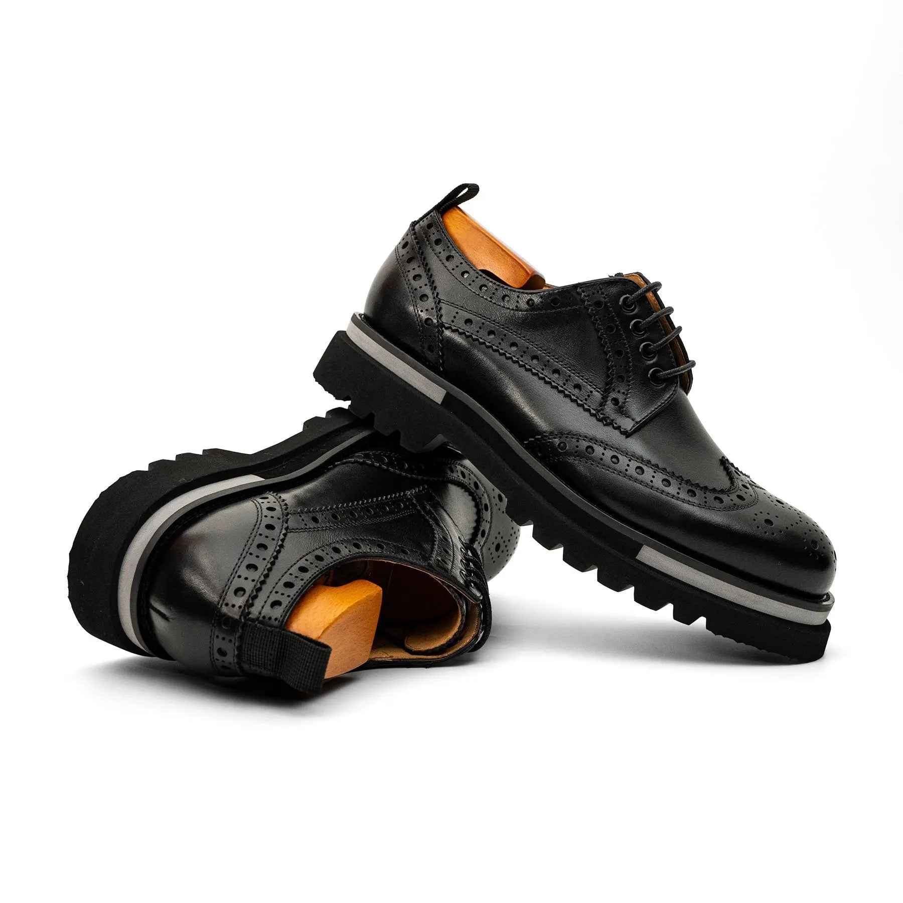 Burnished Brogue Lug-Sole Derby