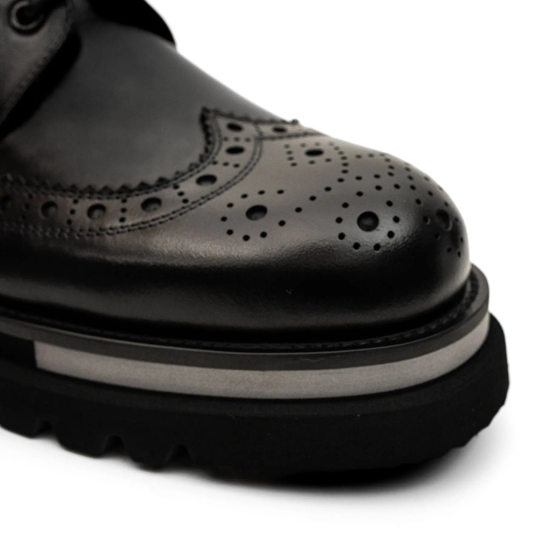 Burnished Brogue Lug-Sole Derby