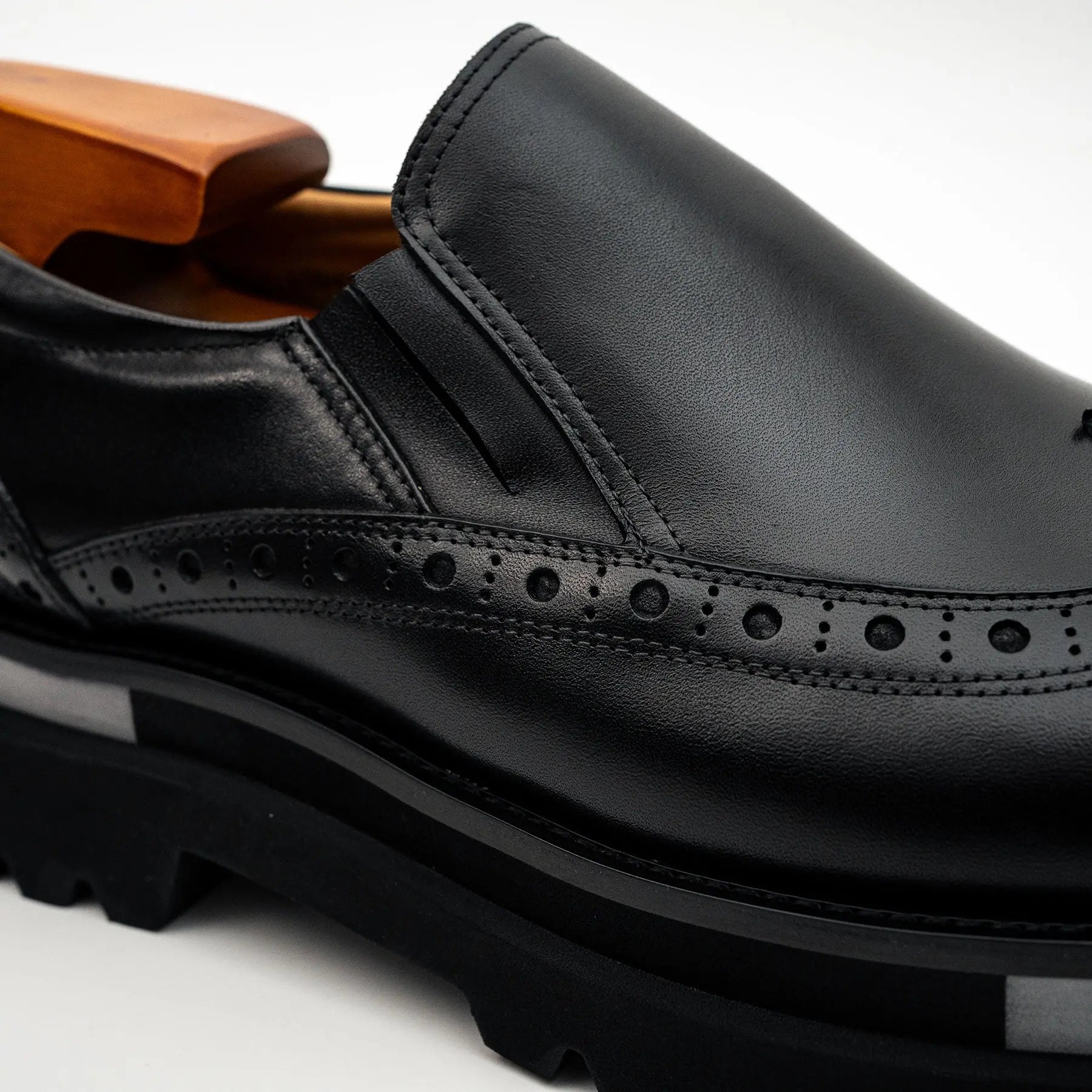 Burnished Brogue Lug-Sole Loafer
