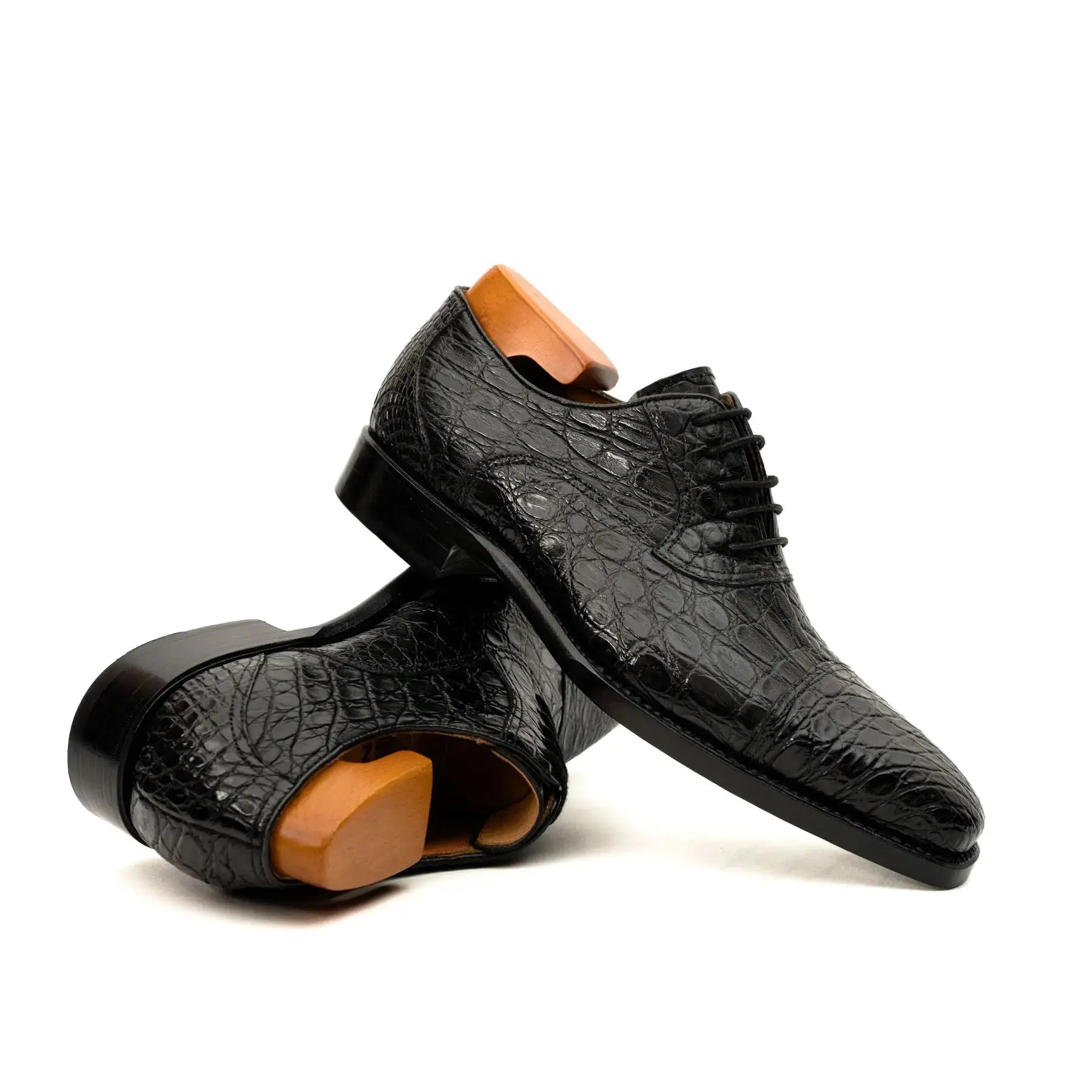 Black Crocodile-Textured Dress Shoe VanPasch