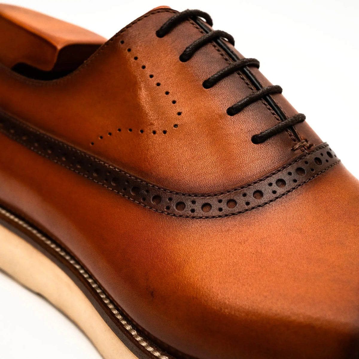 Black Crocodile-Textured Oxford VanPasch