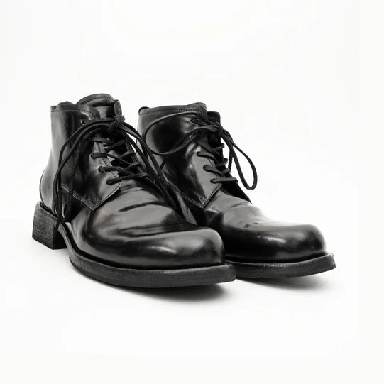 Washed Horse Leather Chukka Shoe
