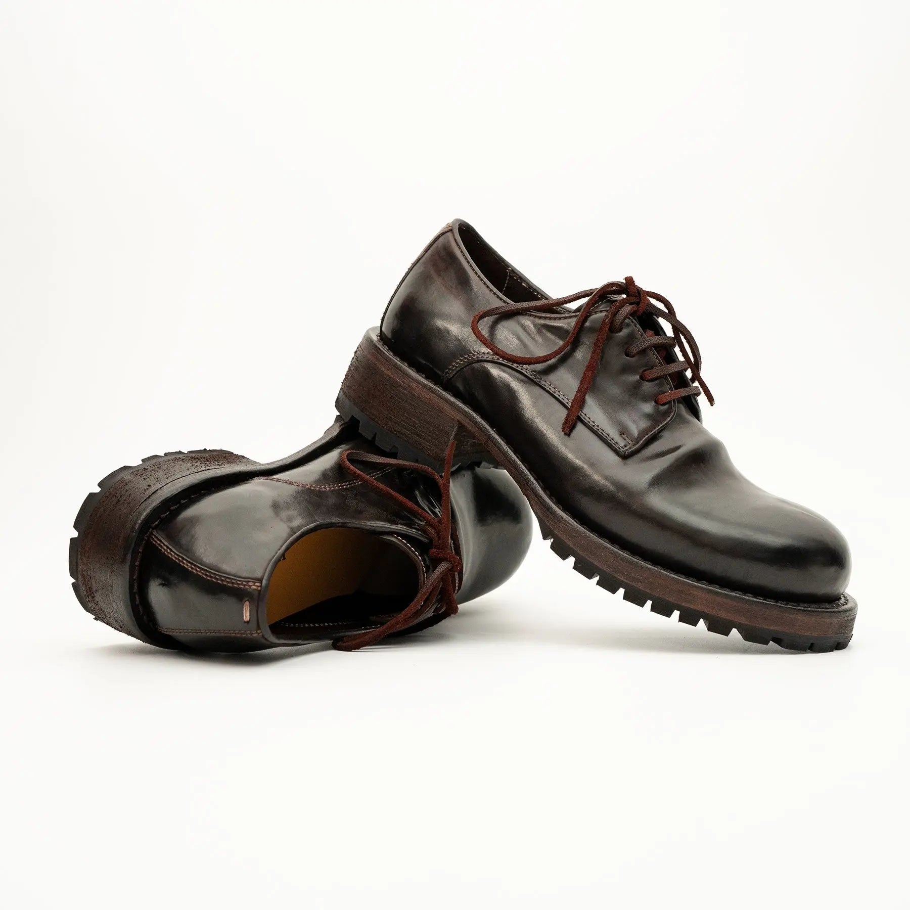 Horsehide Lug Sole Derby