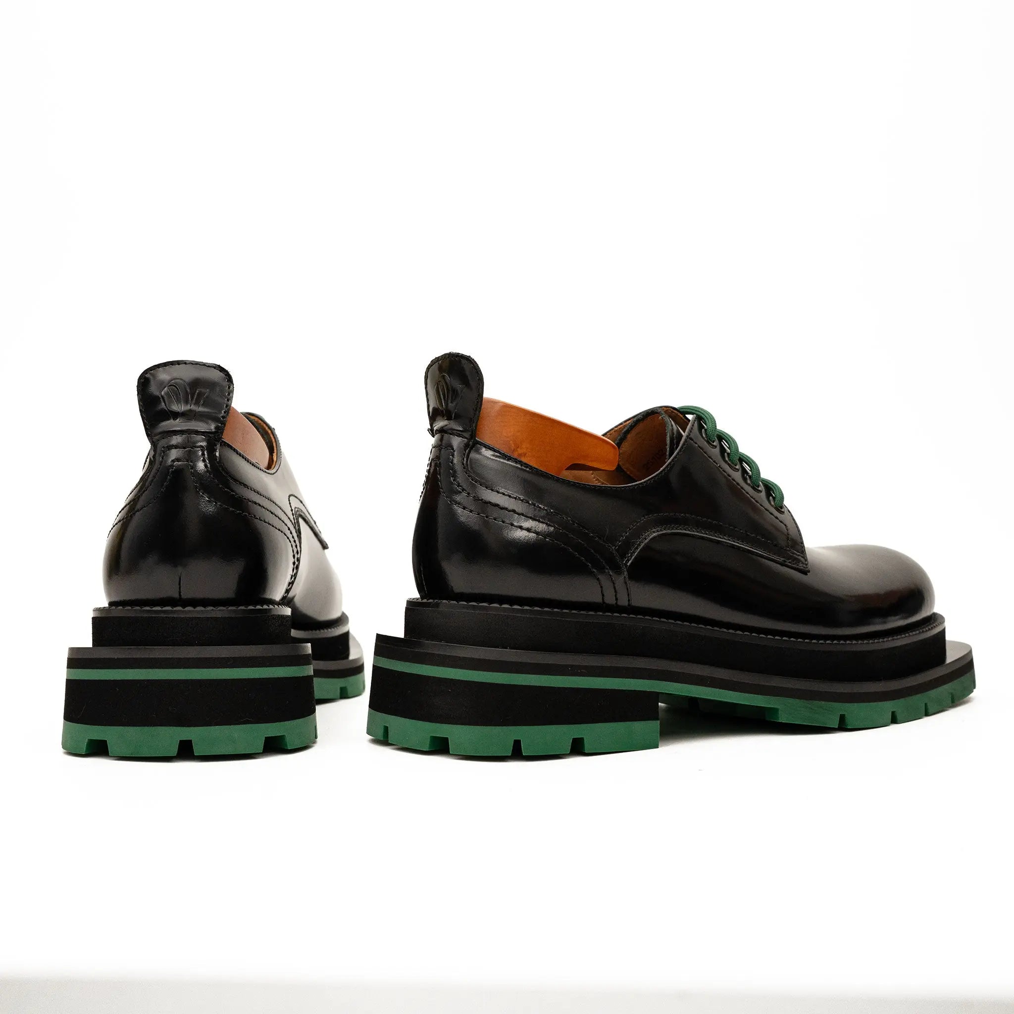 VanPasch 8222KB-L black derby shoes rear and side view with green lug sole