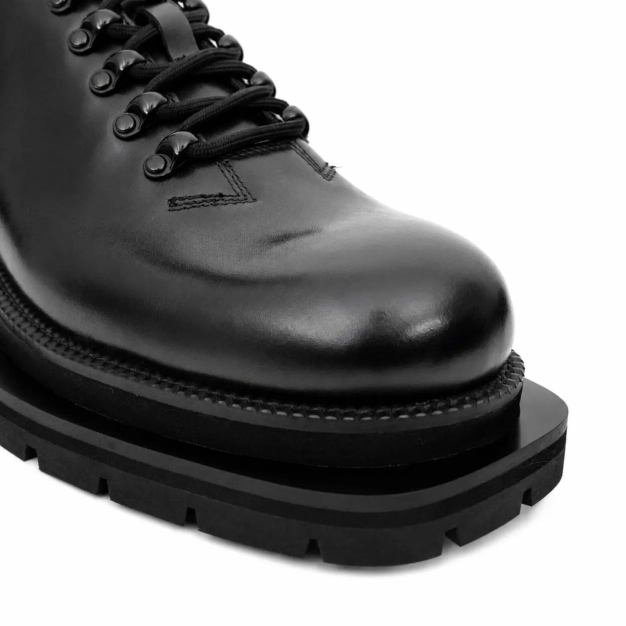 Black Platform Lug Derby