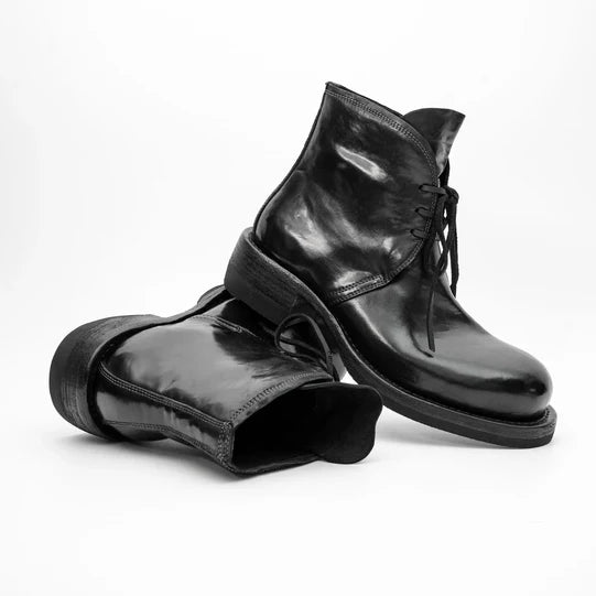 Horsehide Chukka Boots