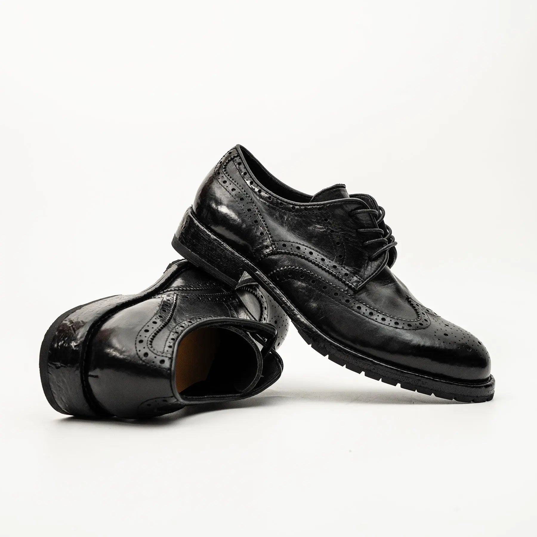Washed Leather Lug Derby
