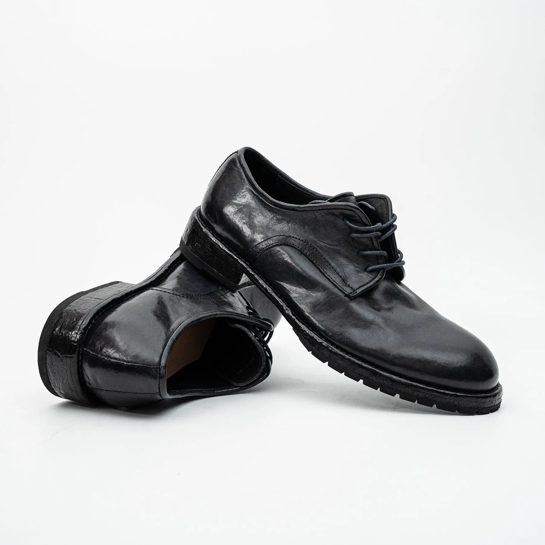 Washed Leather Derby