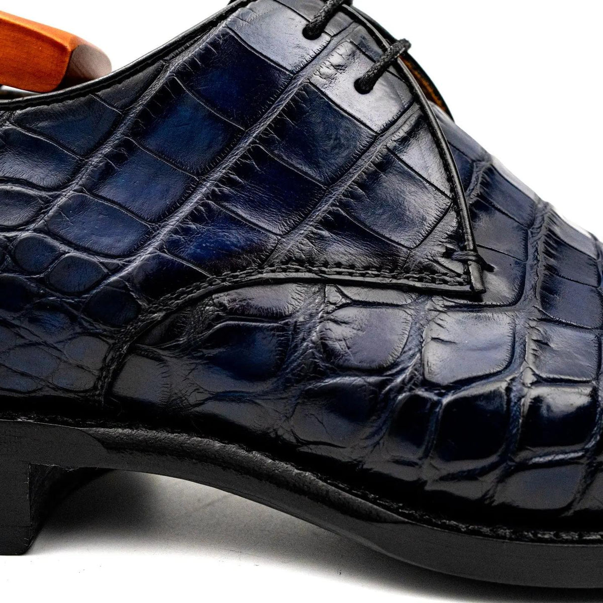 Blue Crocodile Leather Derby Shoes VanPasch