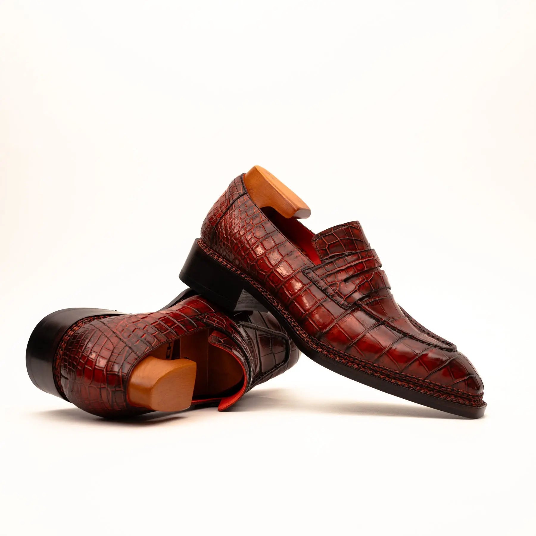 Burnished Red Crocodile Loafer VanPasch