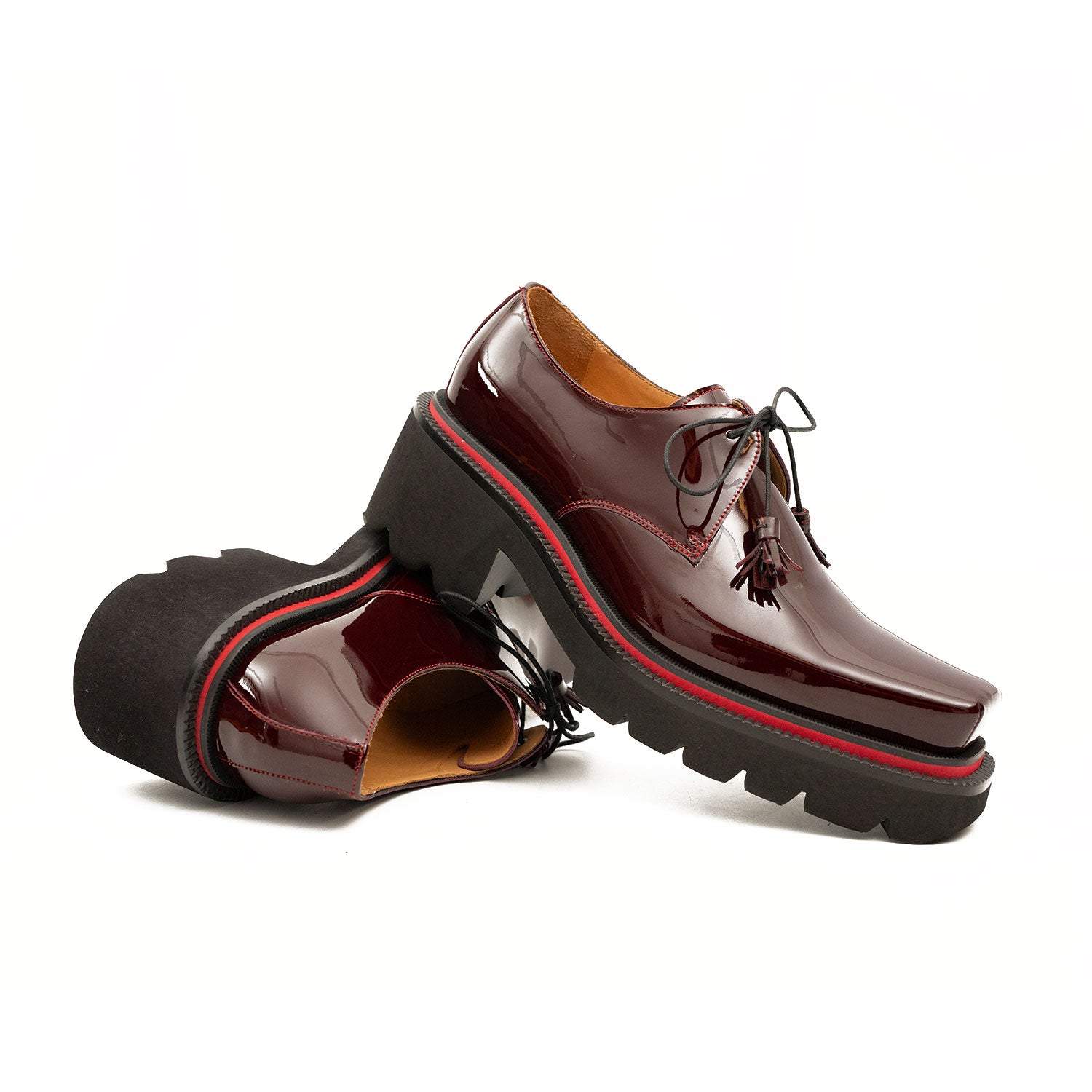 Patent Lug Derby