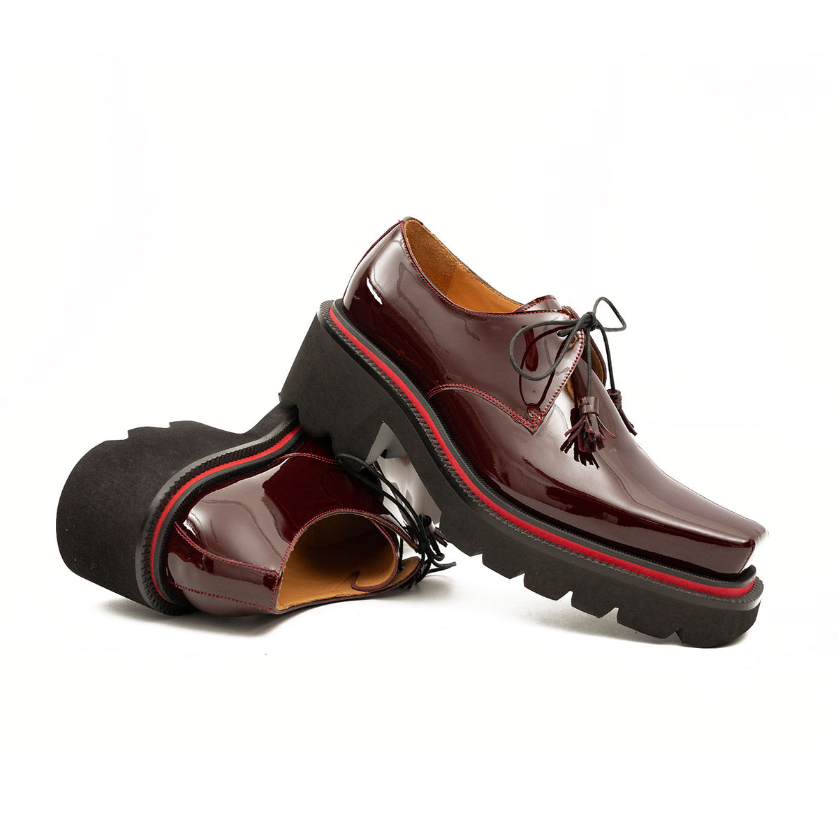 Patent Lug Derby