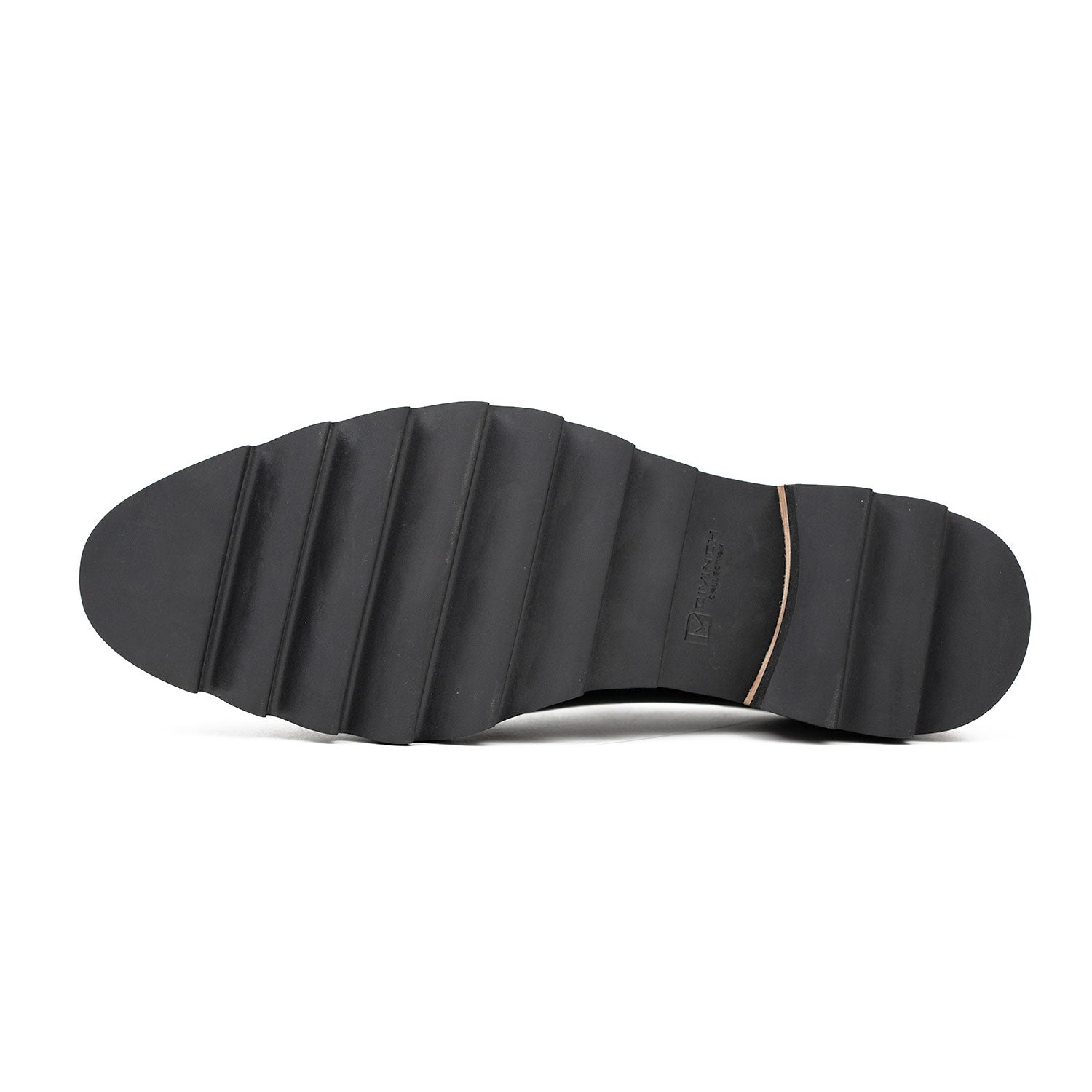 Medallion Oxford with Lug Sole
