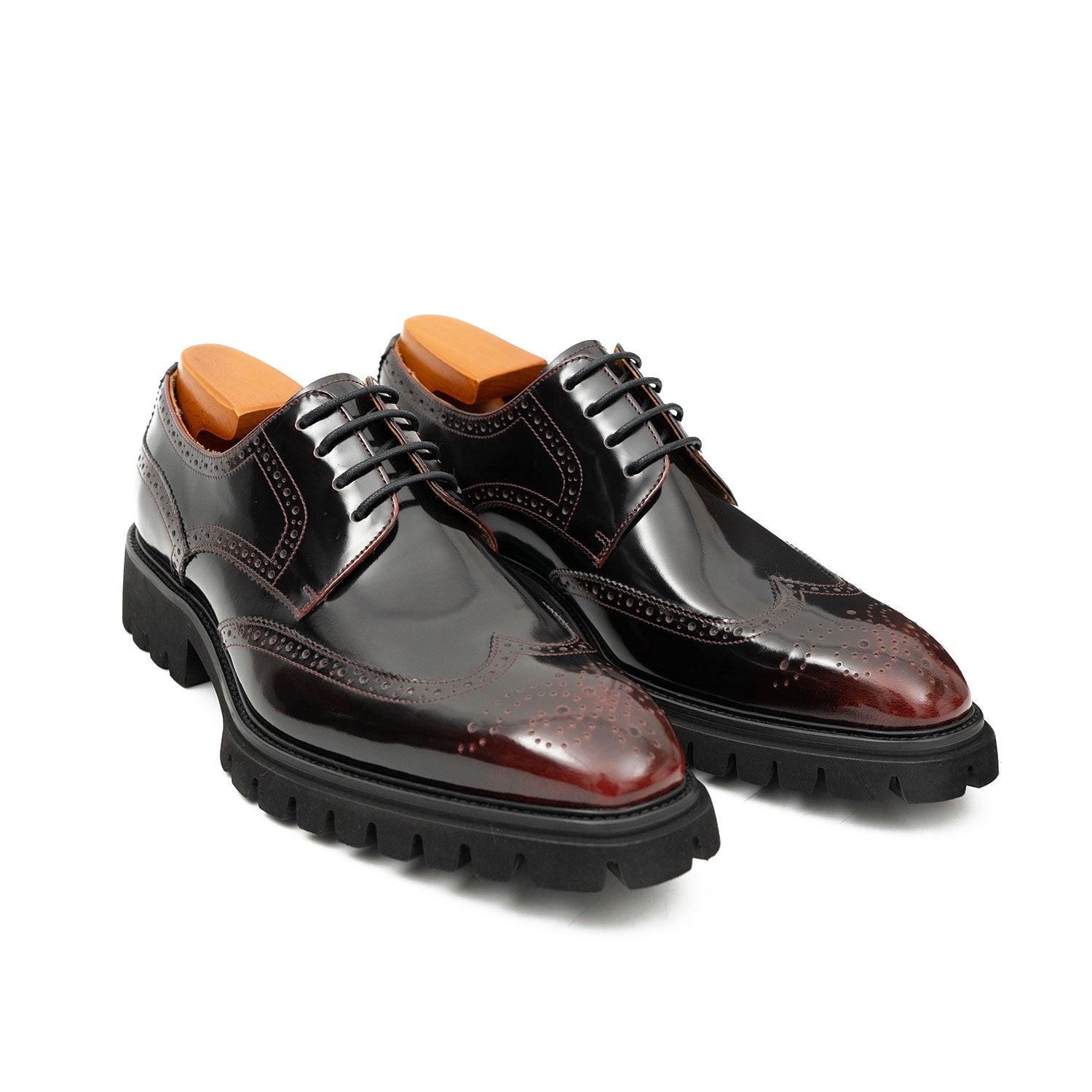 Brogue Derby Shoes with Lug Sole