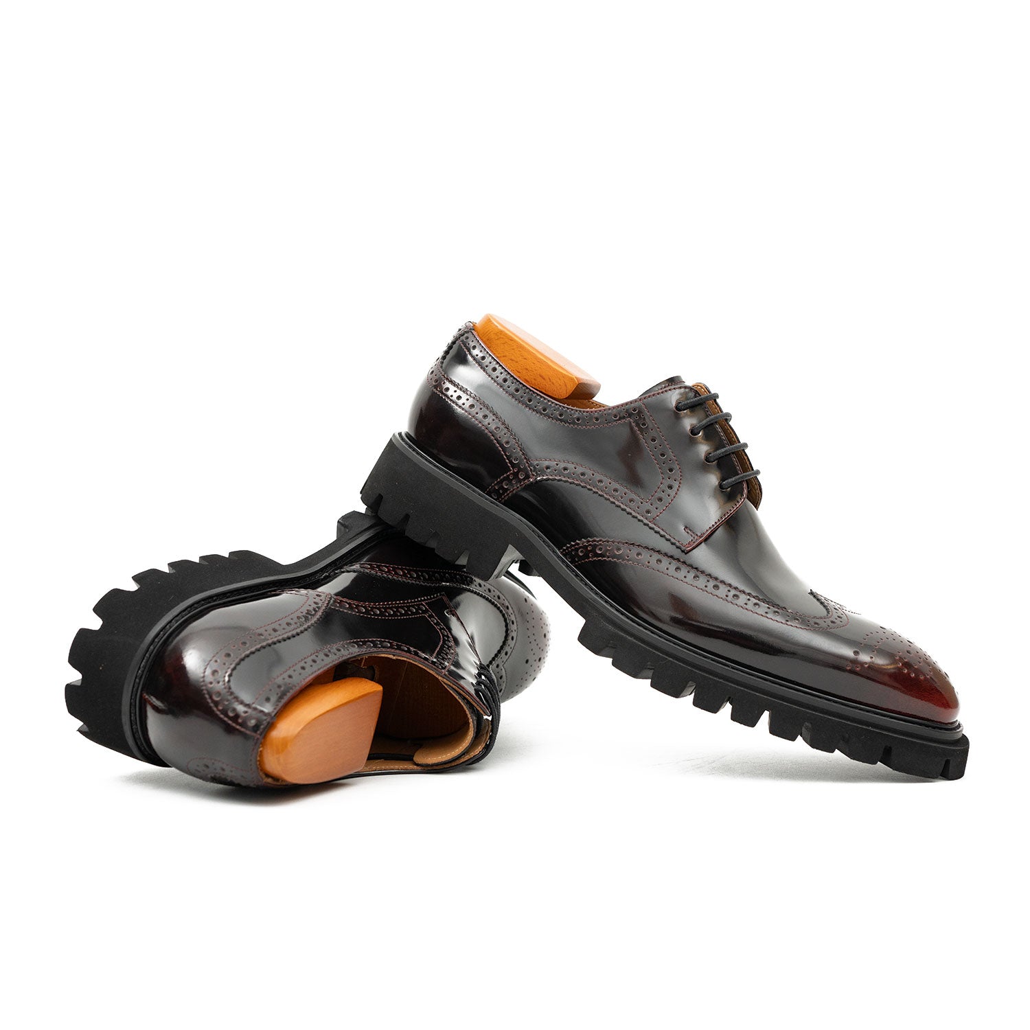Brogue Derby Shoes with Lug Sole