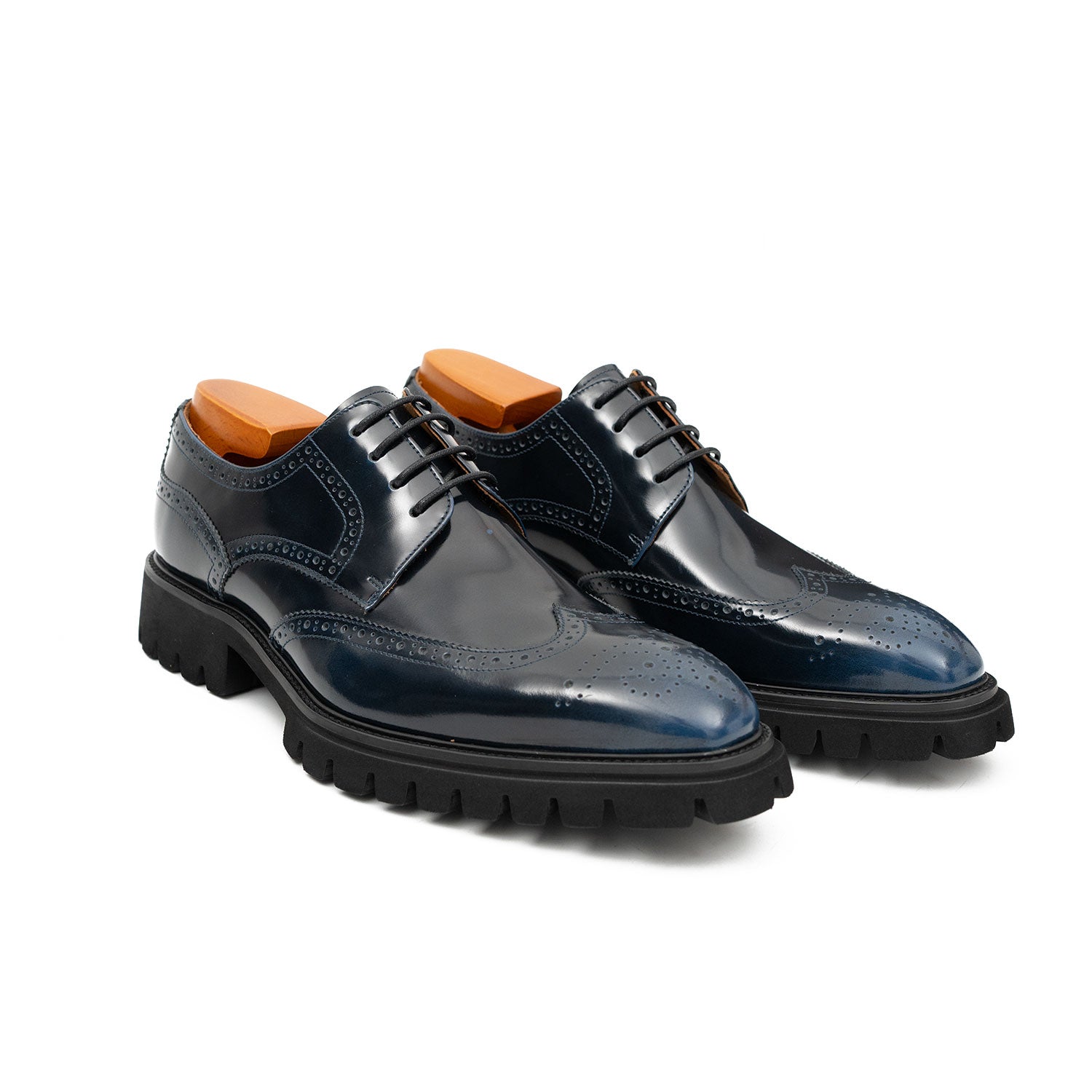 Brogue Derby Shoes with Lug Sole