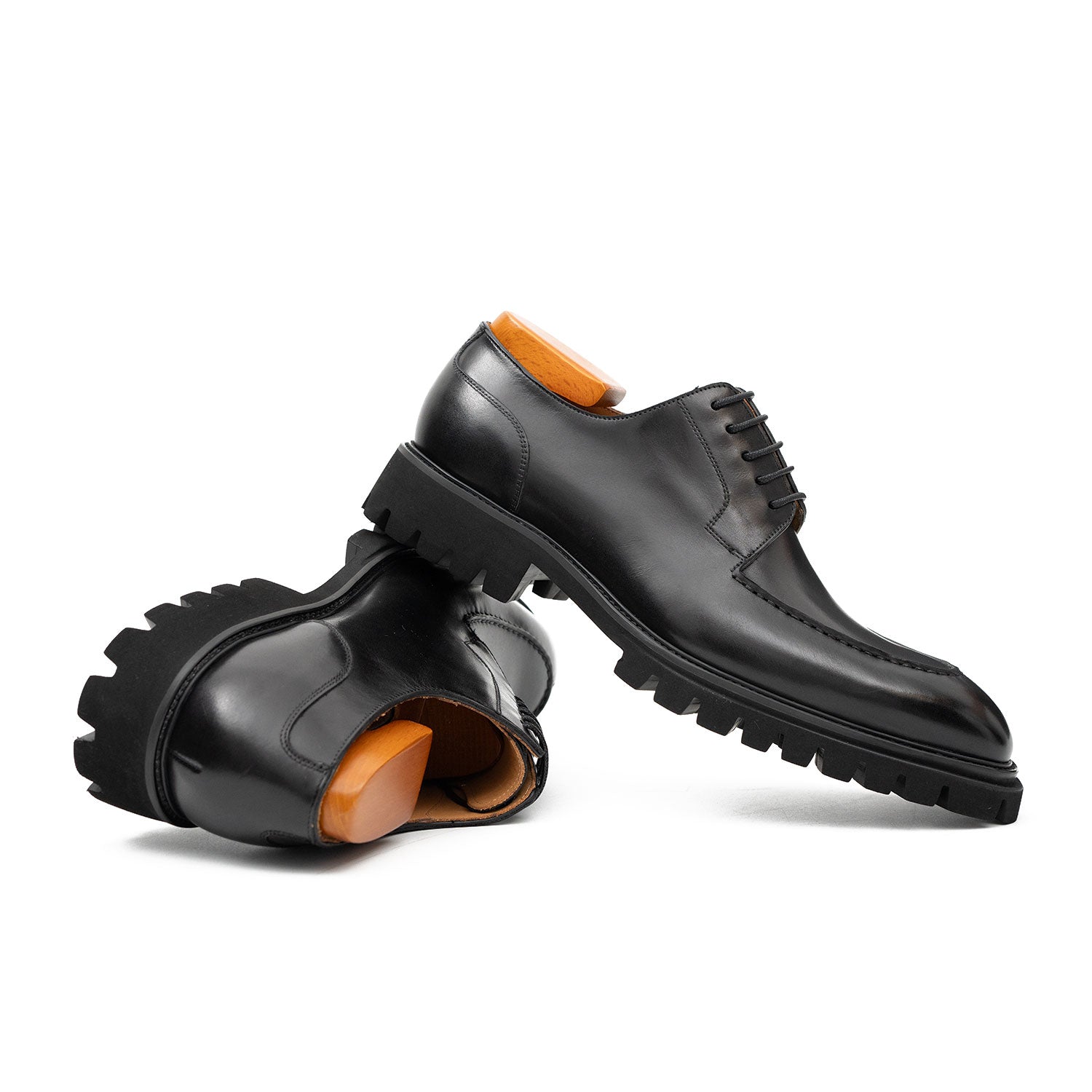 Calfskin Derby