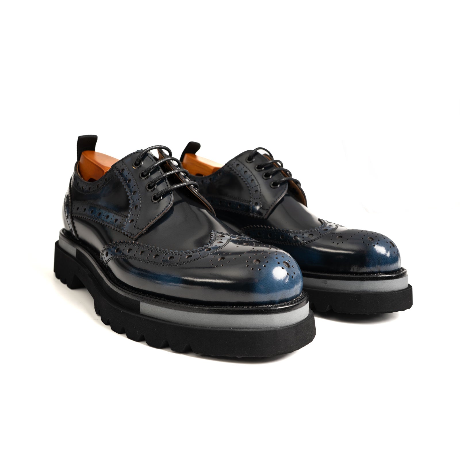 Wingtip Platform Derby
