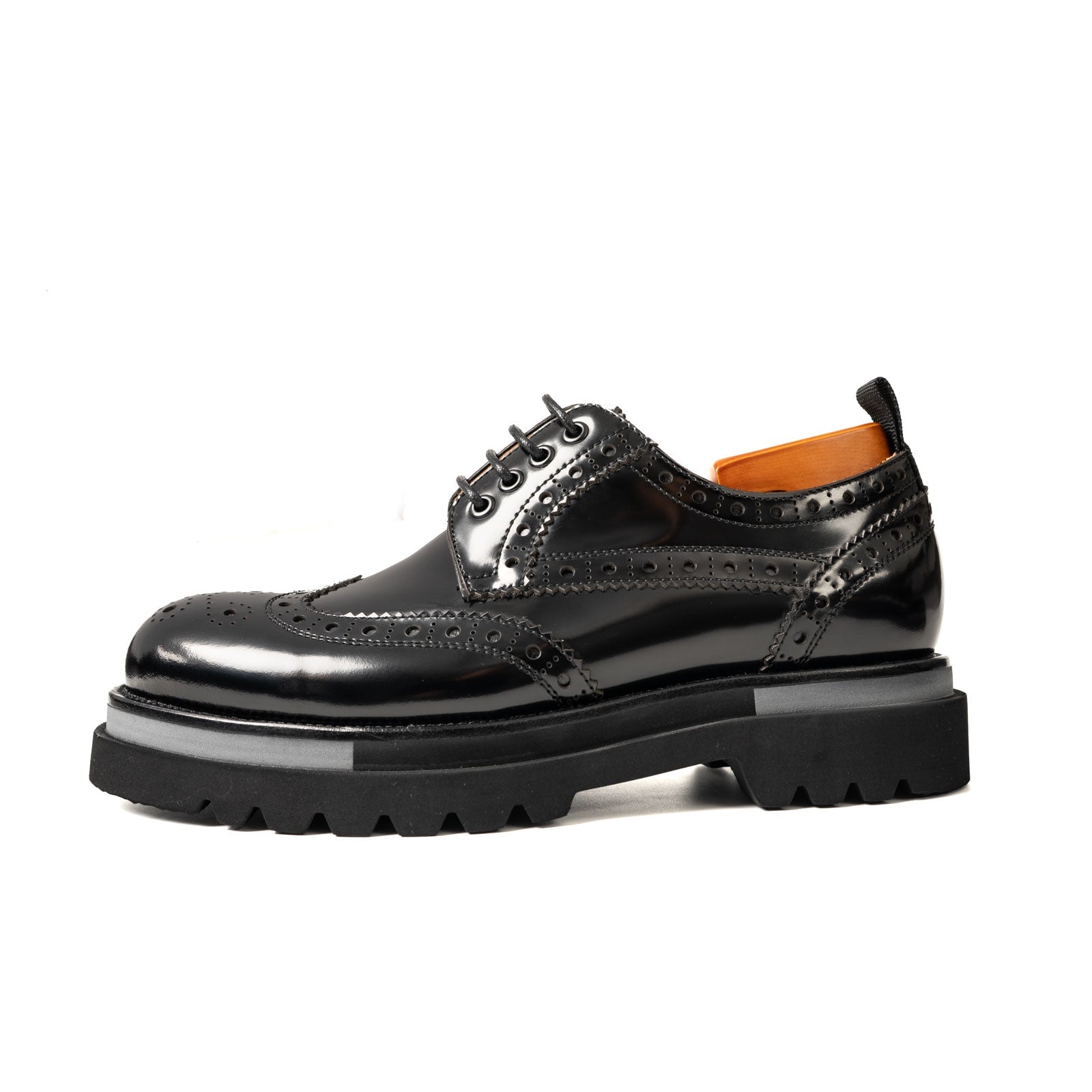 Wingtip Platform Derby
