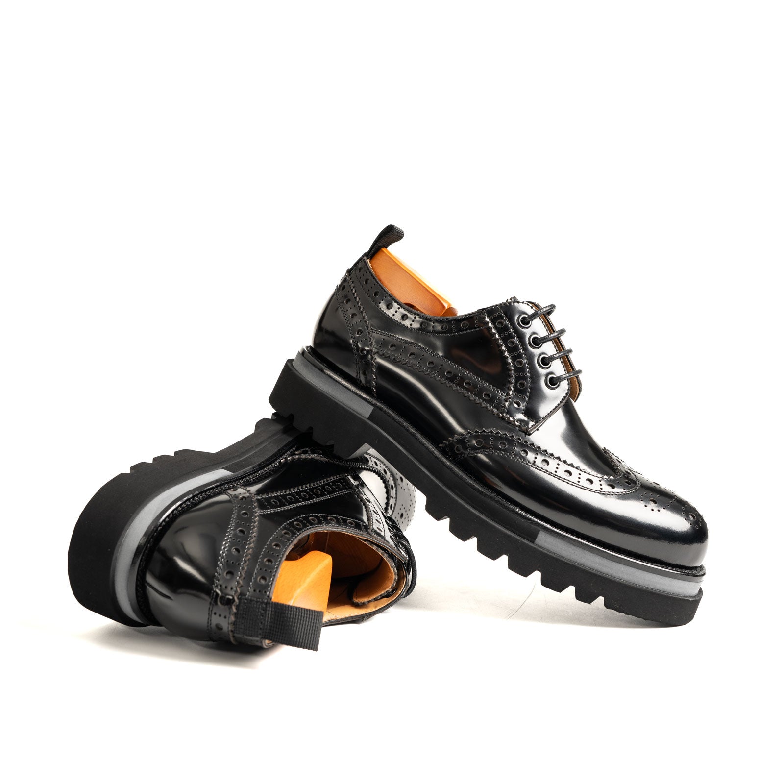 Wingtip Platform Derby