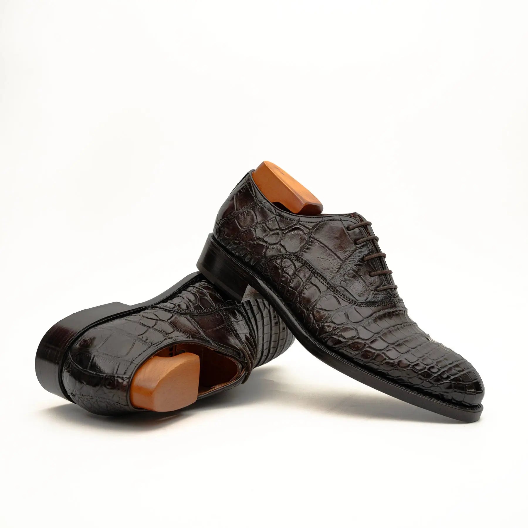 Dark Brown Crocodile Derby Shoe VanPasch