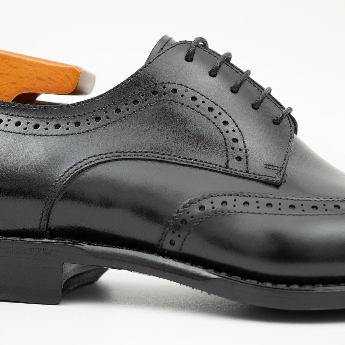 Goodyear welt derby shoes Brogue style Black VanPasch