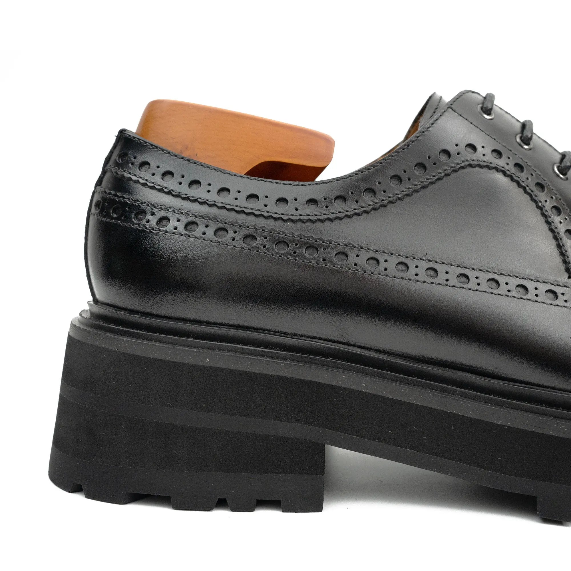 Handmade Chunky - sole Brogue Shoes Black VanPasch