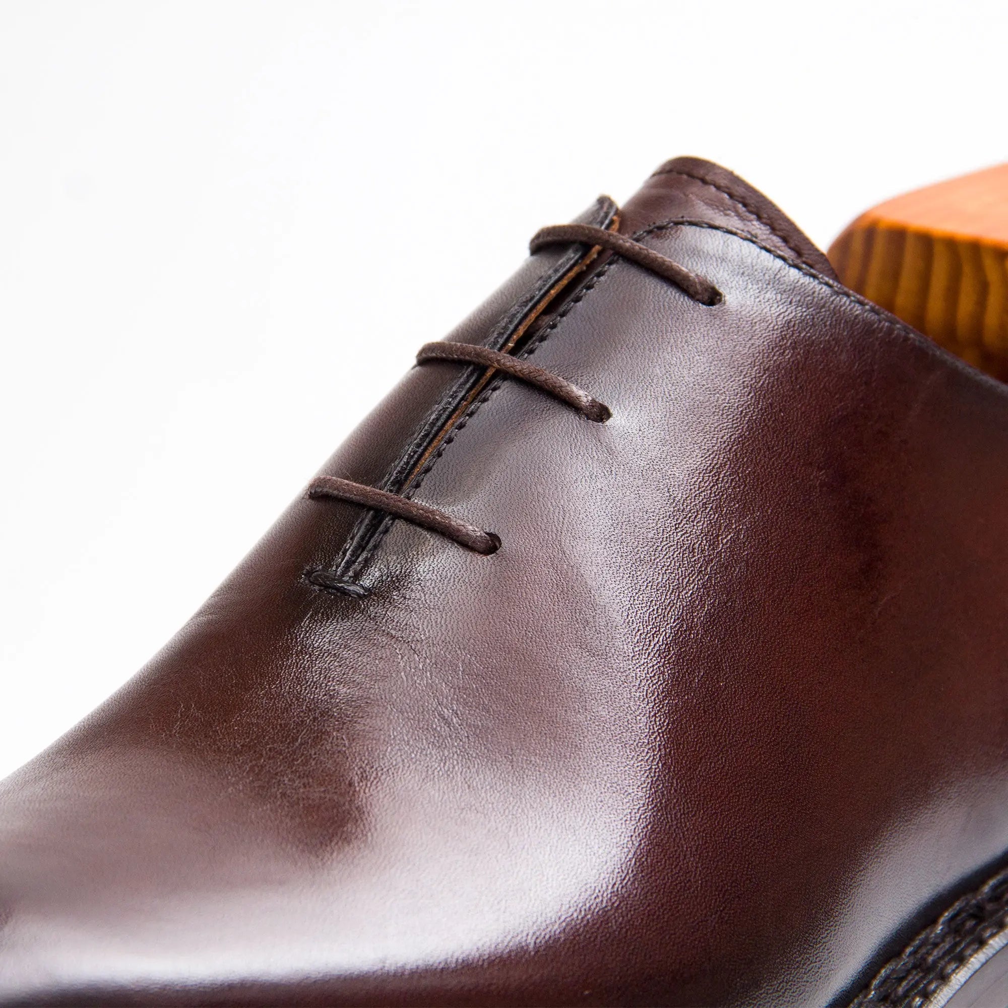 Goodyear hand-soled Oxford shoes VanPasch