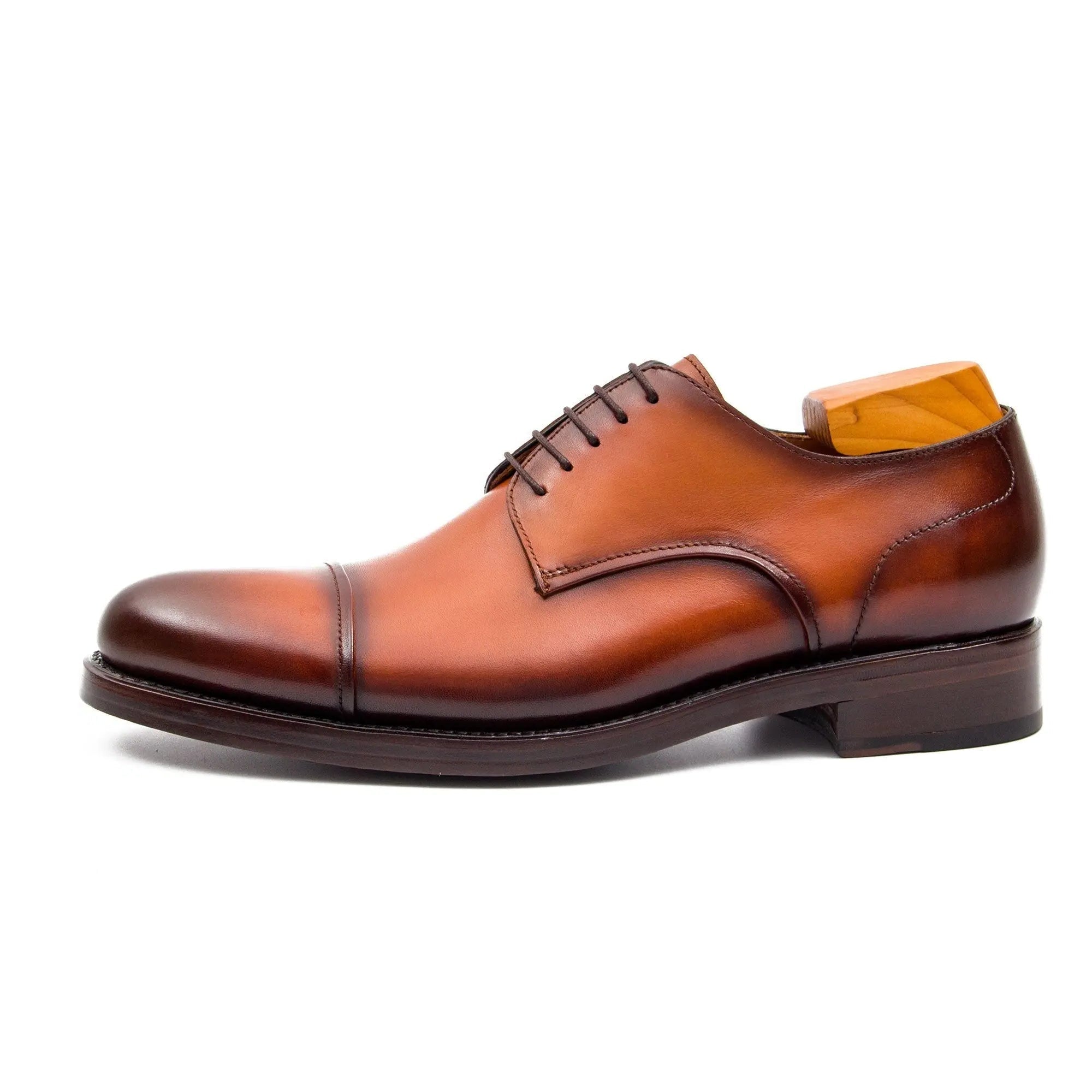 Goodyear hand-soled derby shoes 21032205 - VanPasch