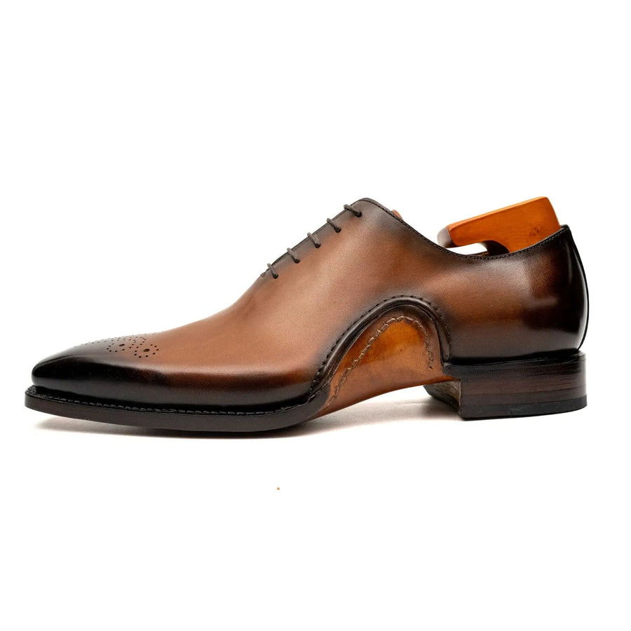 Men’s Brown Medallion Oxford Shoes VanPasch