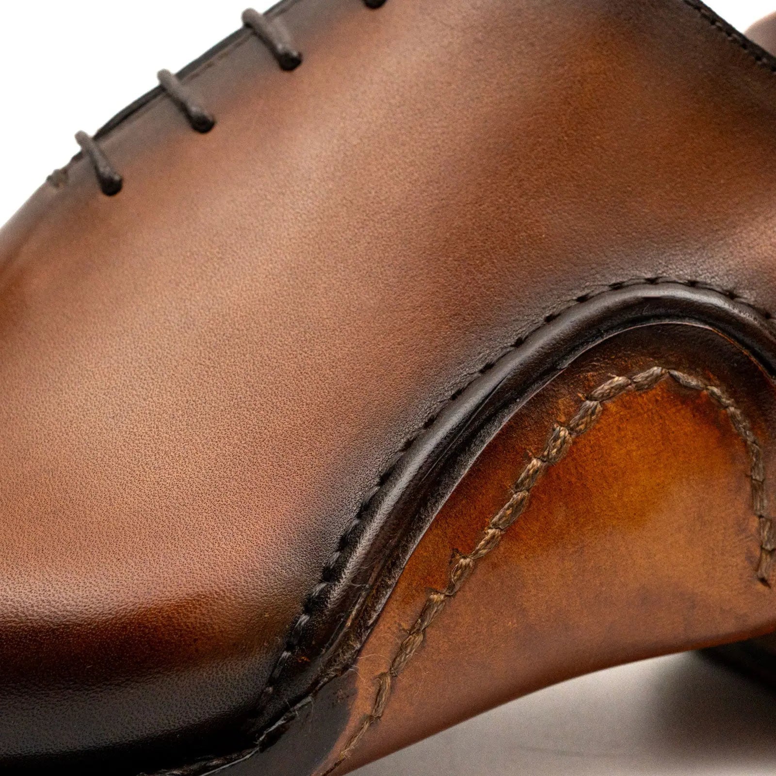 Men’s Brown Medallion Oxford Shoes VanPasch