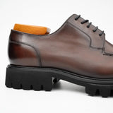 Men’s Classic Brown Derby Leather Shoes with Lug Sole VanPasch