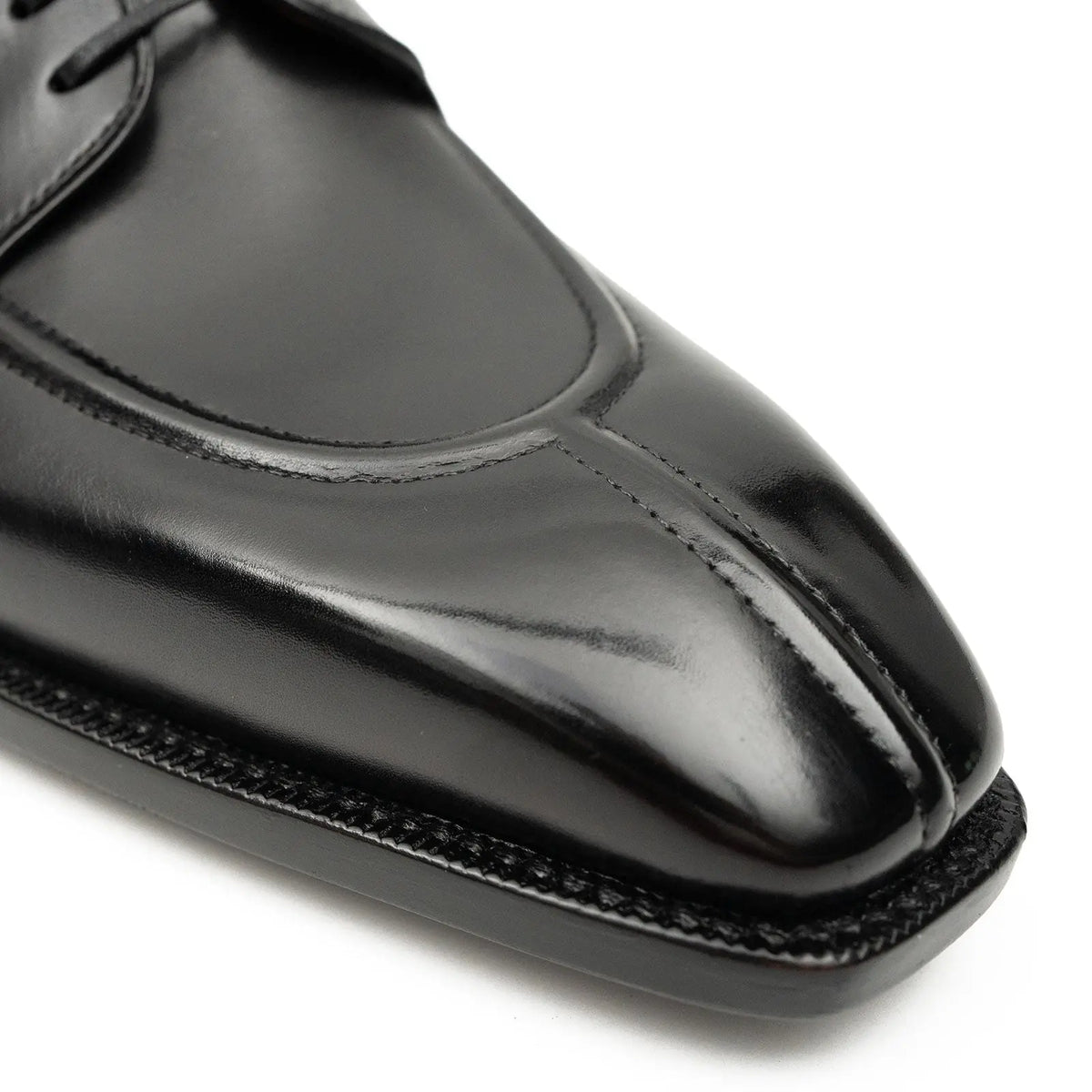 Burnished Apron-Toe Oxford